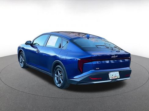 Used 2025 Kia K4 LXS image 11