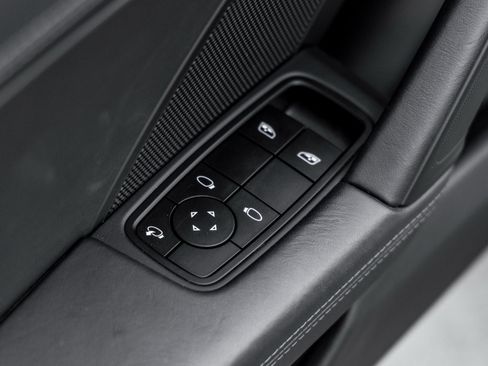 Certified 2024 Porsche 911 Targa 4S w/ Premium Package image 20