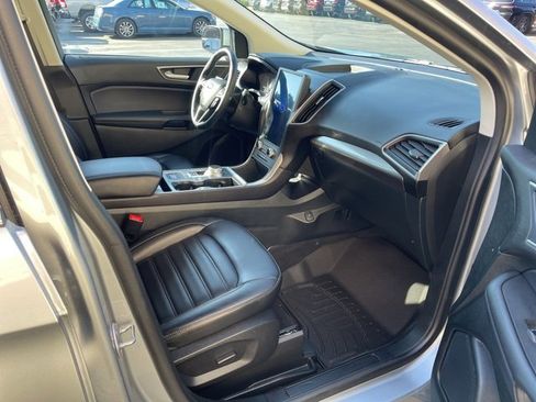 Used 2024 Ford Edge SEL image 13