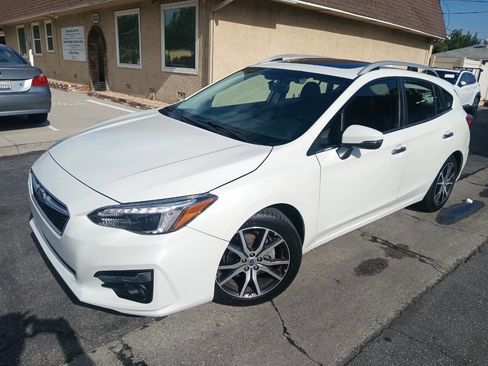 Used 2018 Subaru Impreza 2.0i Limited image 1