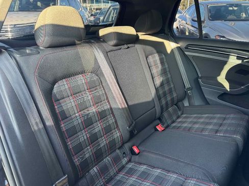 Used 2017 Volkswagen GTI S image 27