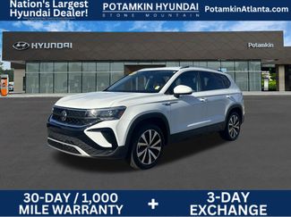 Used 2022 Volkswagen Taos SE video 1