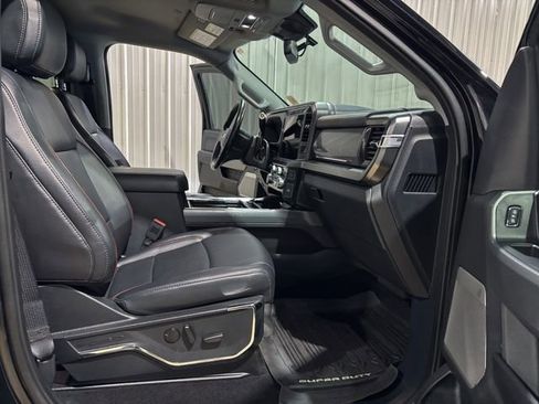 Used 2024 Ford F250 Lariat image 28