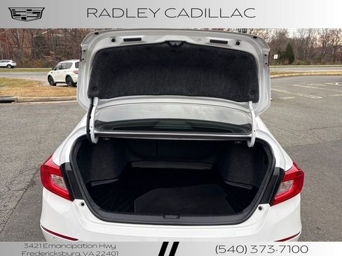 Used 2021 Honda Accord Touring image 11