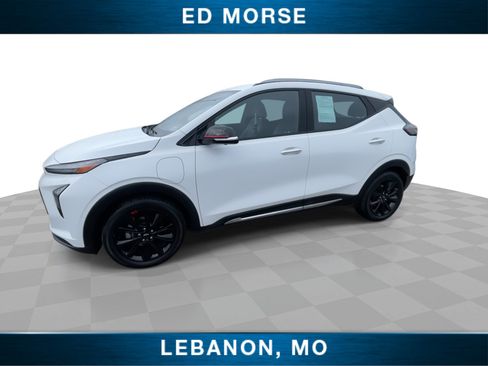 Used 2023 Chevrolet Bolt EUV Premier w/ Redline Edition image 4