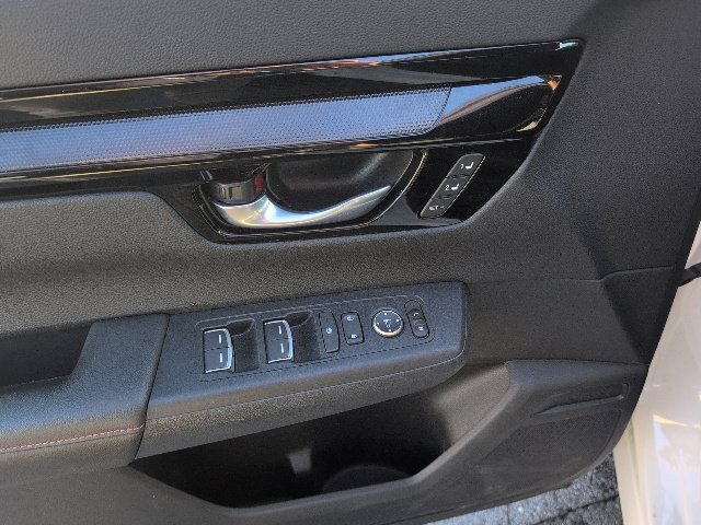 Used 2025 Honda CR-V Sport Touring image 17