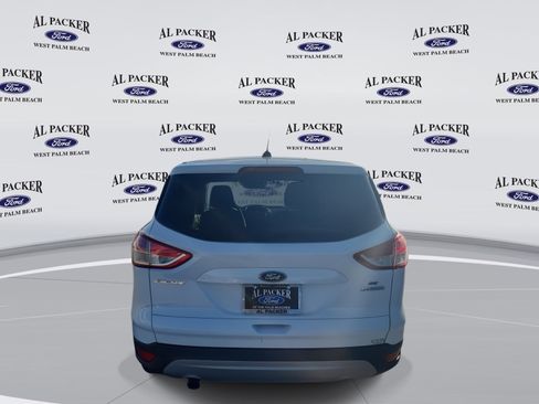 Used 2014 Ford Escape SE image 4