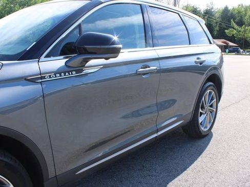 Used 2024 Lincoln Corsair AWD w/ Equipment Group 101A image 45
