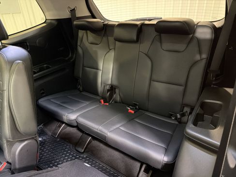 Used 2022 Kia Telluride SX w/ SX Prestige Package image 26