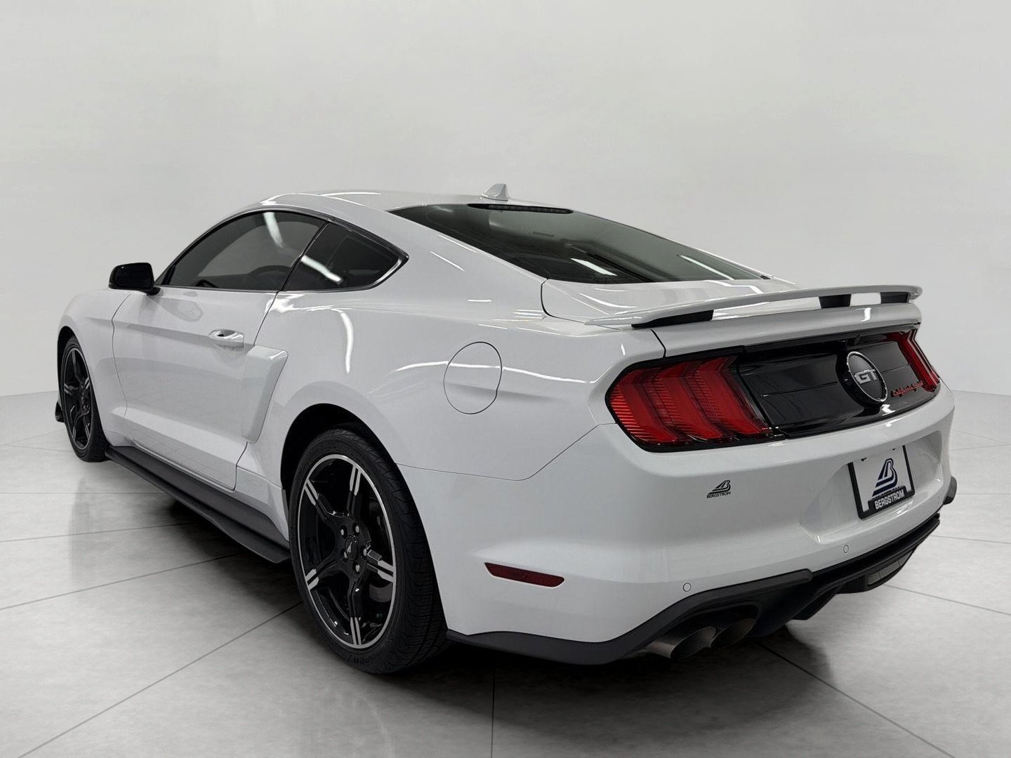 Used 2020 Ford Mustang GT Premium w/ California Special Package RWD image 20