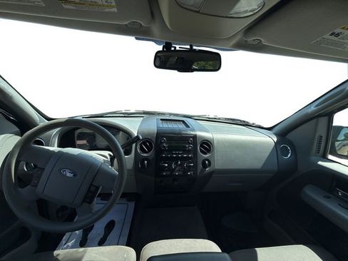 Used 2006 Ford F150 XLT AWD/4WD image 14