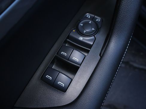 Used 2024 Chevrolet Blazer LT w/ Convenience Package FWD image 8