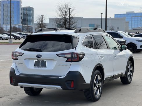 Used 2022 Subaru Outback Limited w/ Popular Package #2 image 9