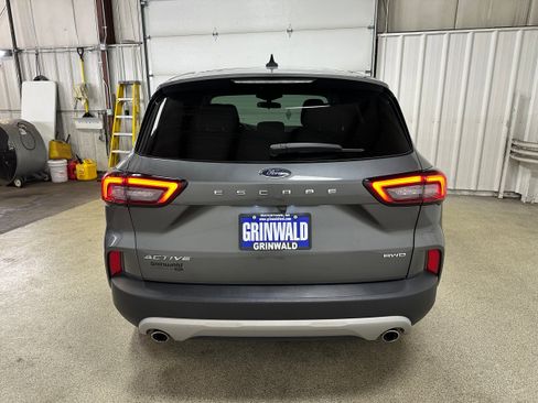Certified 2024 Ford Escape Active image 25