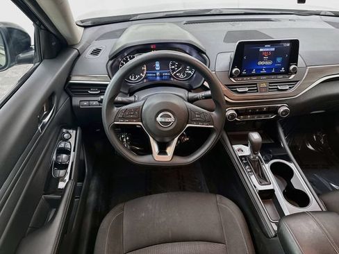 Used 2023 Nissan Altima 2.5 SV FWD image 20