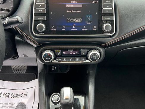 Used 2021 Nissan Versa SR w/ Convenience Package image 21