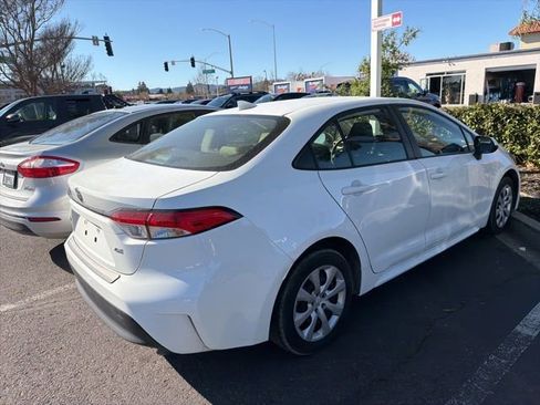 Used 2024 Toyota Corolla LE image 10