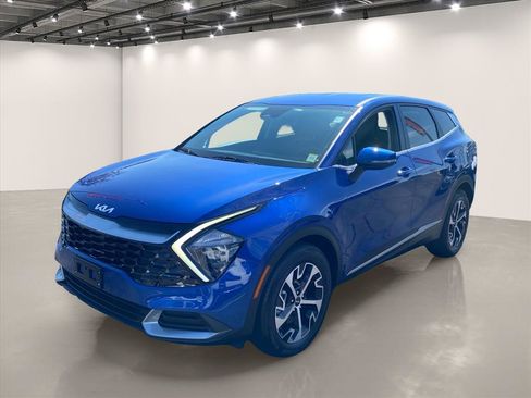 Certified 2023 Kia Sportage EX FWD image 4