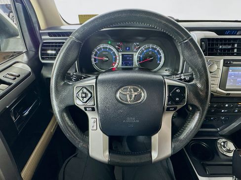 Used 2014 Toyota 4Runner Limited AWD/4WD image 11