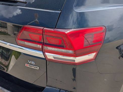Used 2018 Volkswagen Atlas SE AWD/4WD image 11