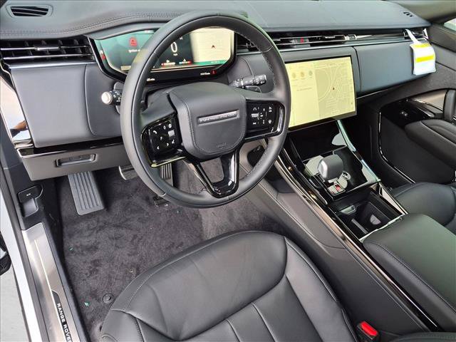 New 2027 Land Rover Range Rover Sport Dynamic SE AWD/4WD image 3