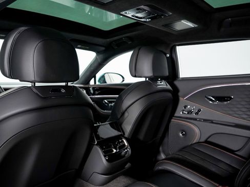 New 2025 Bentley Flying Spur Plug-In Hybrid image 23