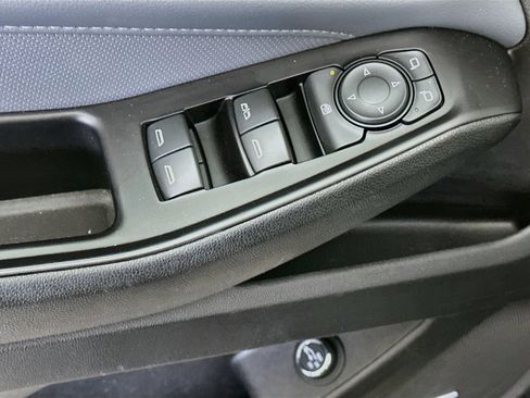 Used 2019 Chevrolet Traverse Premier w/ Driver Confidence II Package FWD image 15