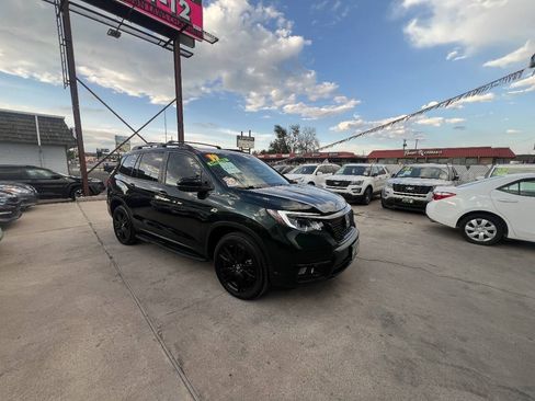 Used 2019 Honda Passport Sport image 2