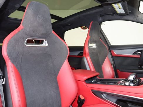 Used 2024 Jaguar F-PACE SVR image 14
