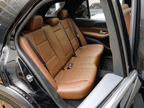 Used 2024 Mercedes-Benz GLE 350 4MATIC image 36