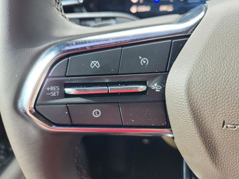 Used 2026 Chevrolet Tahoe Z71 w/ Z71 Off-Road Package image 28