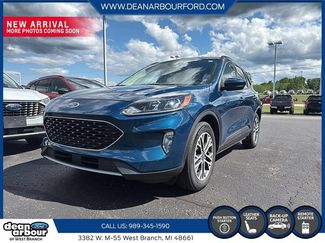 Used 2020 Ford Escape SEL AWD/4WD video 1