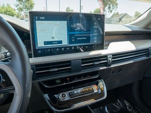 Used 2023 Lincoln Corsair Reserve w/ Equipment Group 201A image 21