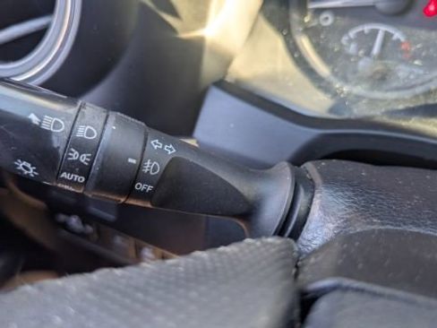 Used 2020 Toyota Tacoma TRD Sport image 29