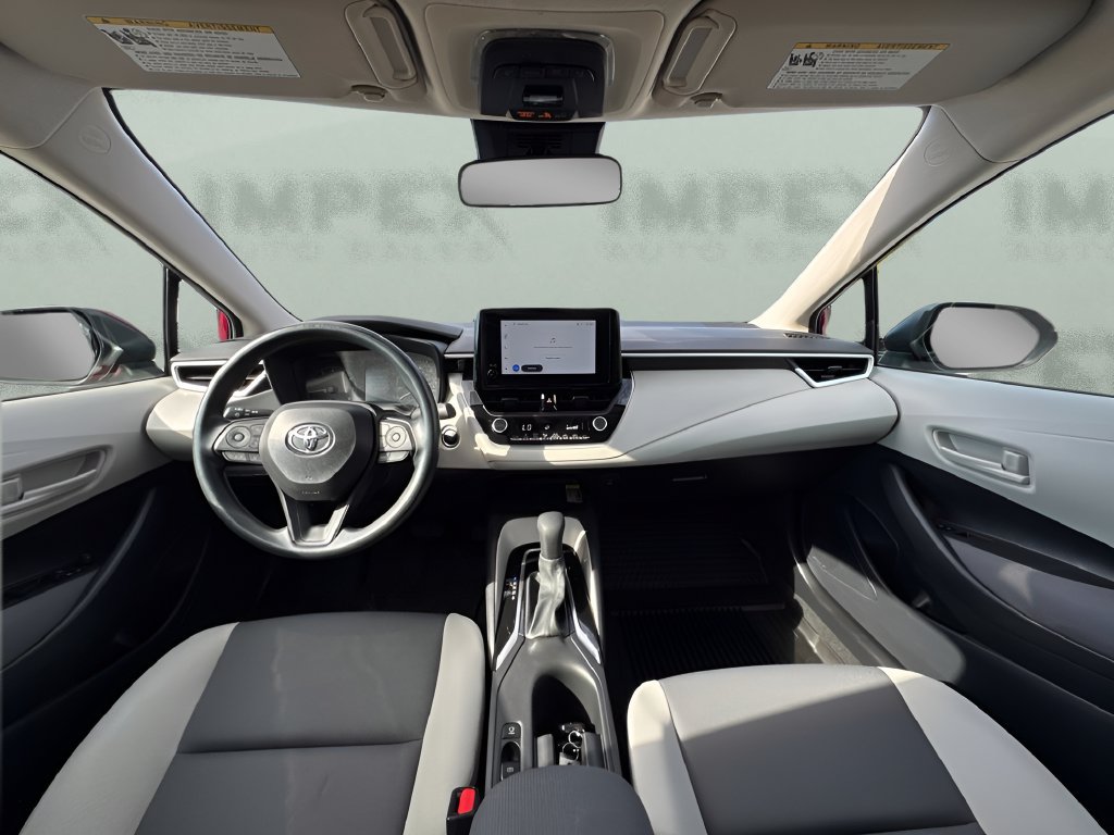 Used 2025 Toyota Corolla LE w/ LE Premium Package FWD image 11