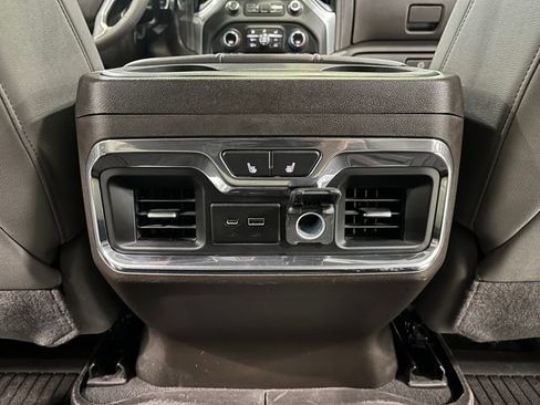 Used 2022 Chevrolet Silverado 2500 LTZ w/ LTZ Premium Package AWD/4WD image 28