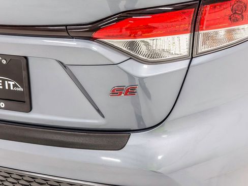 Used 2021 Toyota Corolla SE FWD image 7