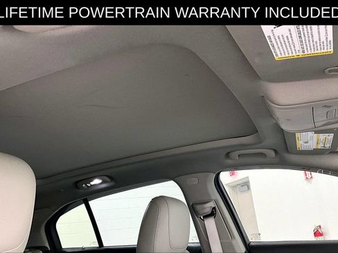 Used 2023 Cadillac XT4 Premium Luxury w/ Technology Package AWD/4WD image 21