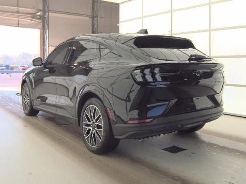 Used 2025 Ford Mustang Mach-E Premium AWD/4WD image 8