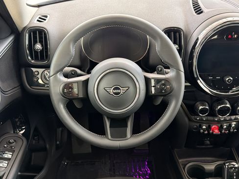 Used 2024 MINI Cooper Countryman S FWD image 11