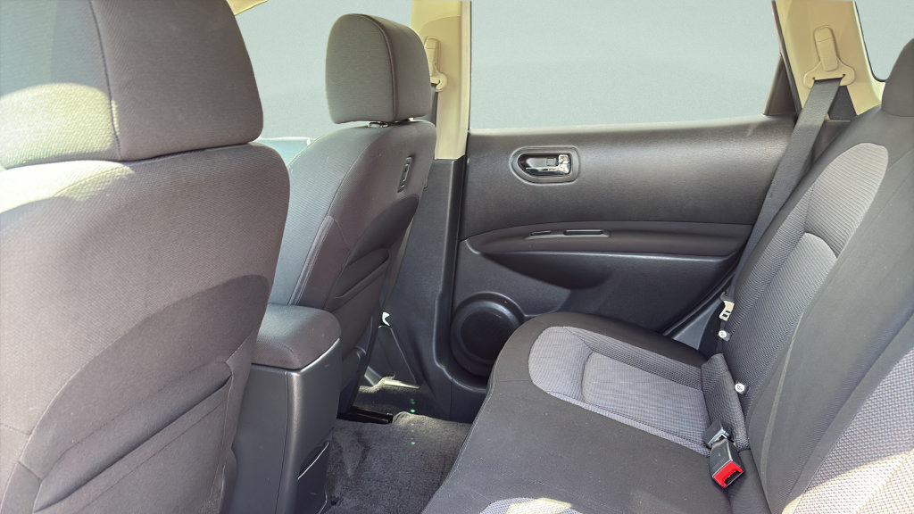 Used 2010 Nissan Rogue SL AWD/4WD image 17