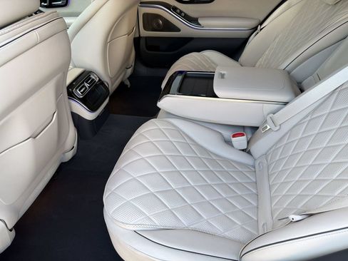 Certified 2023 Mercedes-Benz S 500 4MATIC image 21