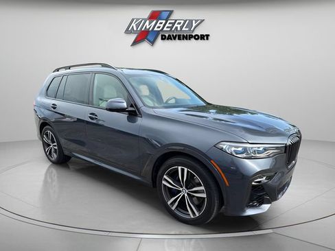 Used 2021 BMW X7 M50i w/ Cold Weather Package AWD/4WD image 7