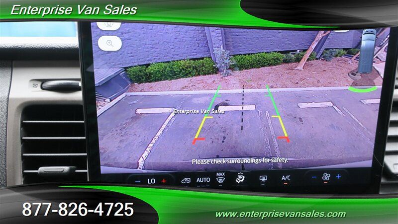 Used 2022 Ford Transit 350 XLT RWD image 16