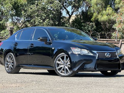 Used 2013 Lexus GS 350 RWD image 2