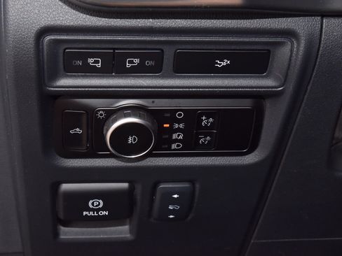 Certified 2023 Ford F150 Lariat w/ Equipment Group 502A High image 32