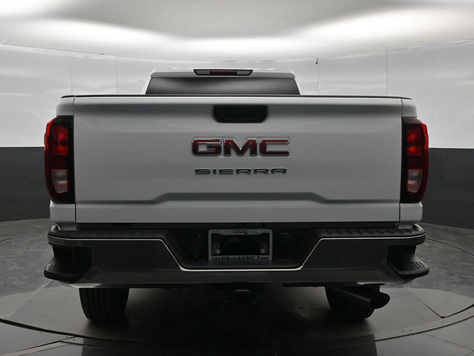 Used 2026 GMC Sierra 2500 Pro w/ Convenience Package AWD/4WD image 6