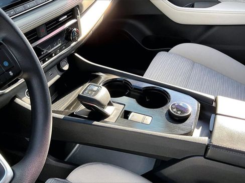 Certified 2023 Nissan Rogue SV image 17