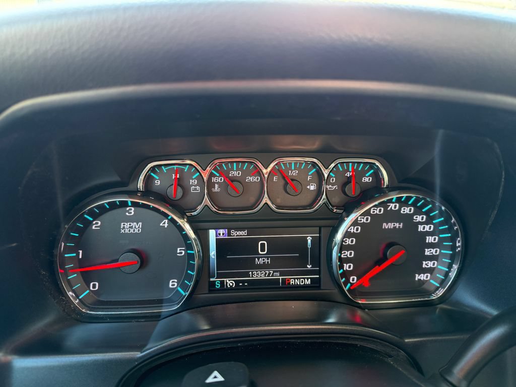 Used 2015 Chevrolet Silverado 1500 LT AWD/4WD image 25