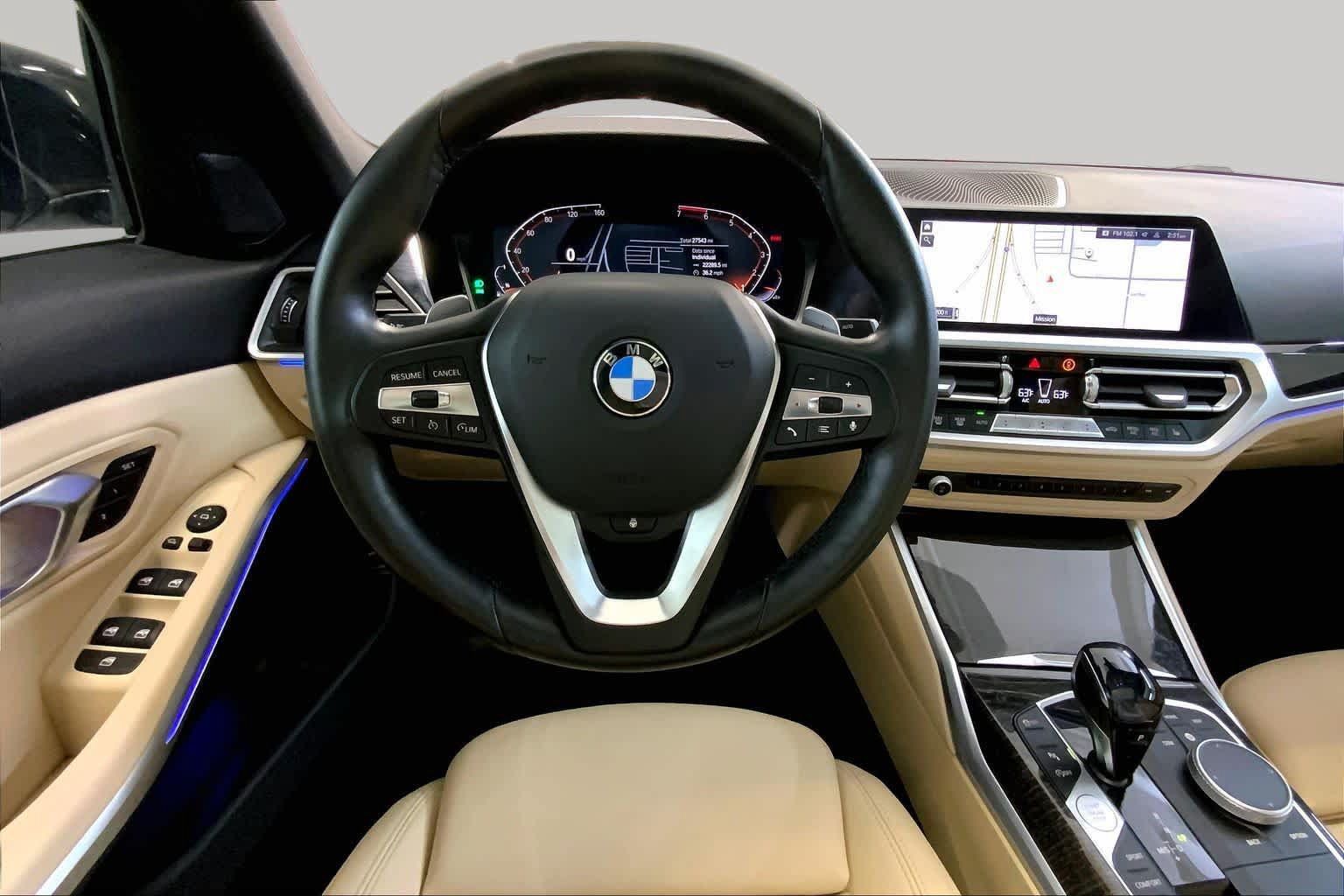 Used 2021 BMW 330i xDrive Sedan w/ Convenience Package AWD/4WD image 5